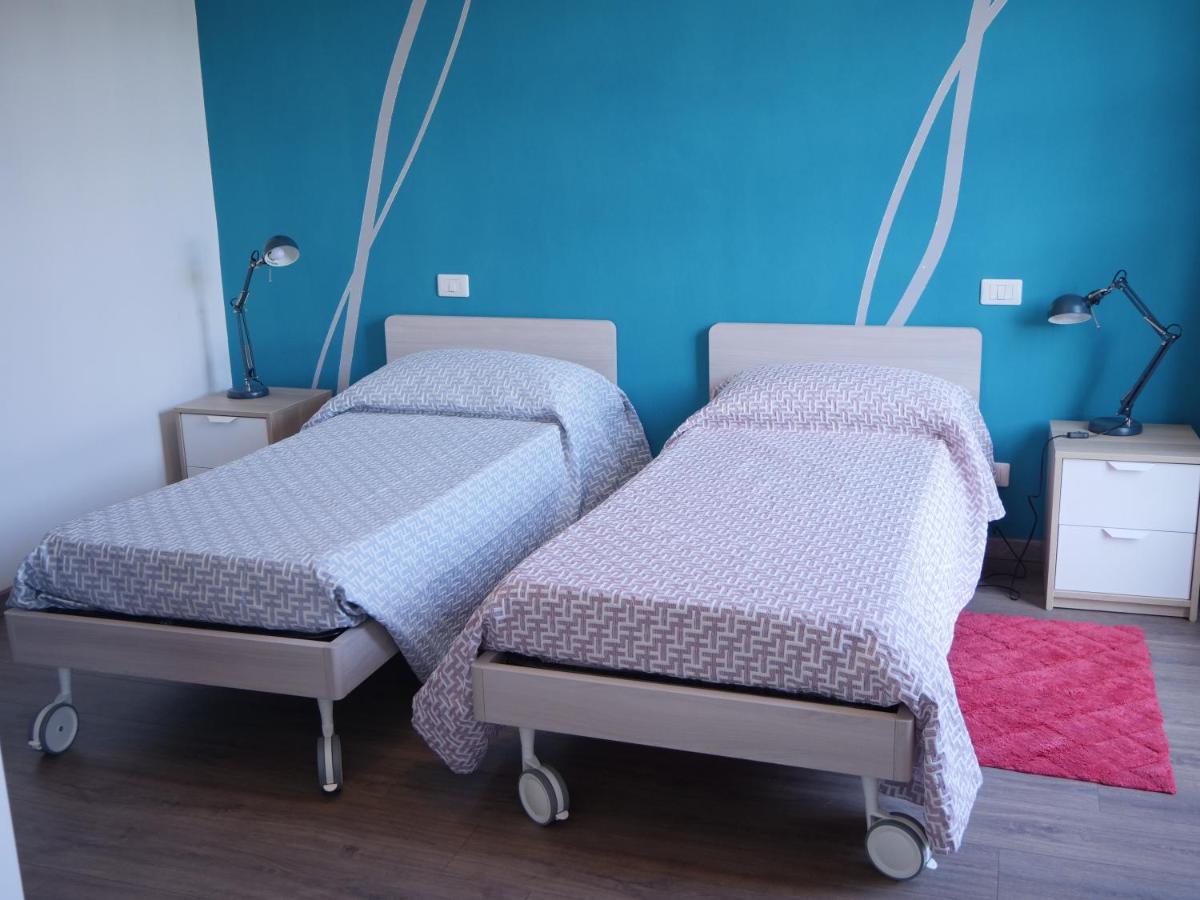 Borzano B&B Des Artistes المظهر الخارجي الصورة