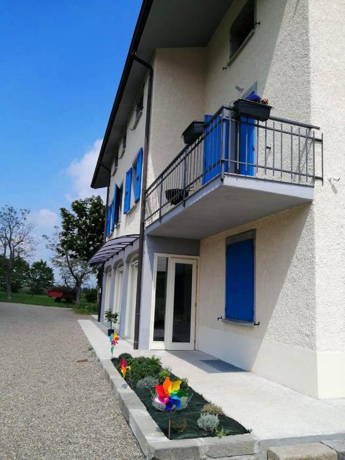 Borzano B&B Des Artistes المظهر الخارجي الصورة