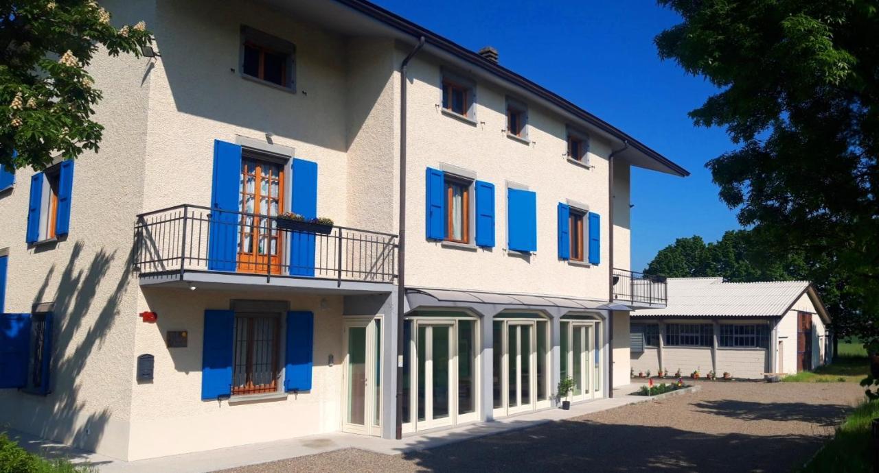 Borzano B&B Des Artistes المظهر الخارجي الصورة