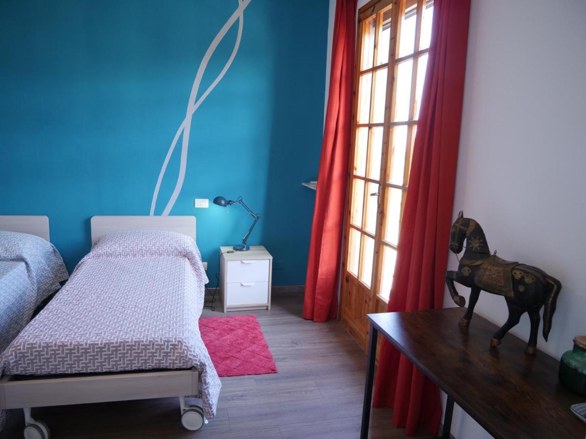 Borzano B&B Des Artistes المظهر الخارجي الصورة